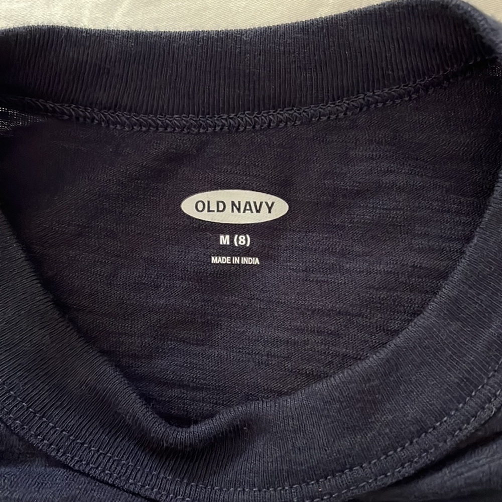 💰💰 2/$14 NWOT Old Navy boys Sz M (8) t-shirt - Picture 2 of 2